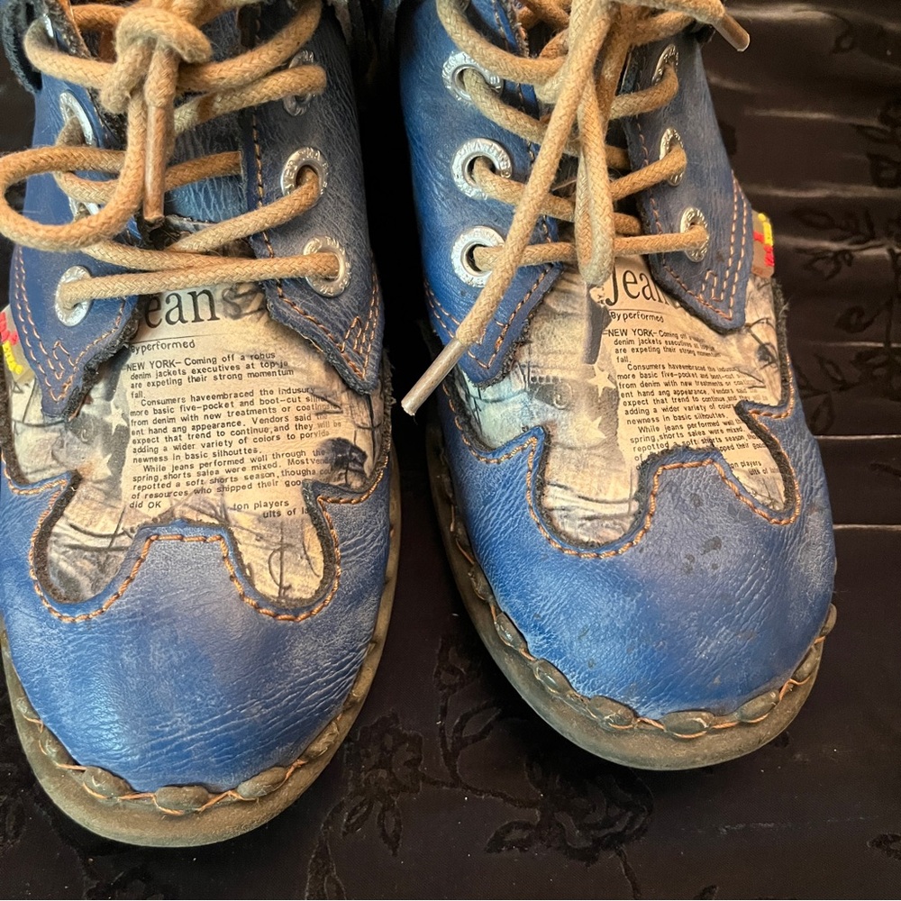 TMA EYES Women's Ankle Boots 6.5 Royal Blue Lace up with Newspaper Print